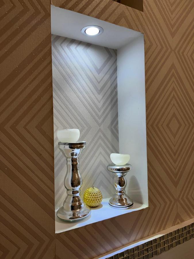 White Luxury Apartment Budapest Ngoại thất bức ảnh